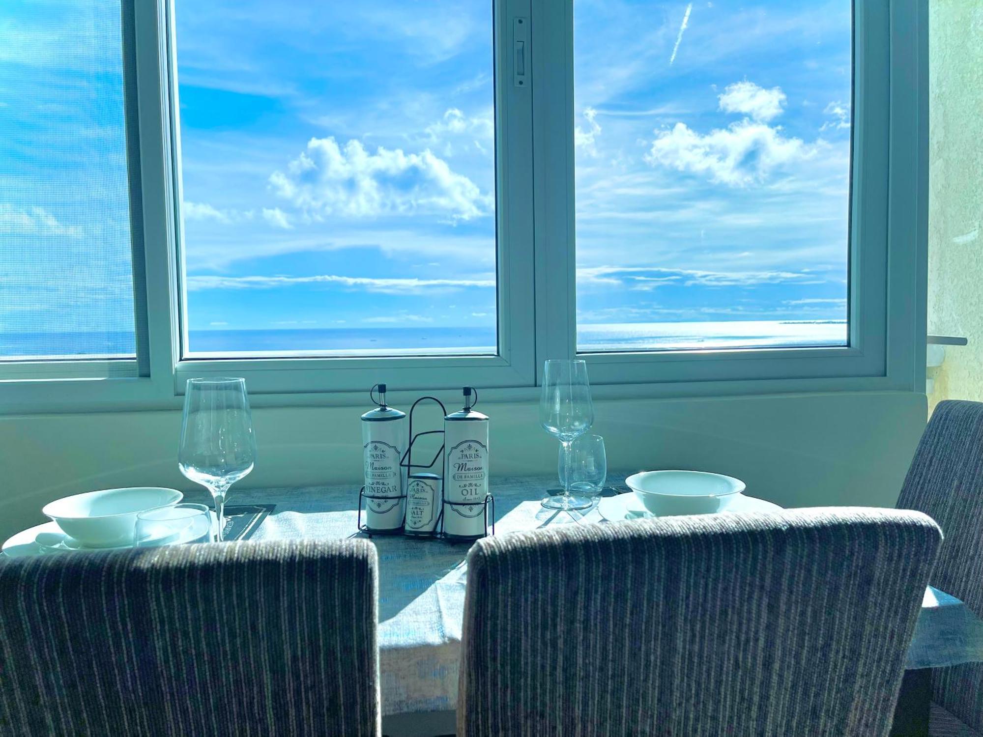 Sophisticated Oceanview Studio In La Mirada Apartman Lapu-Lapu City Kültér fotó